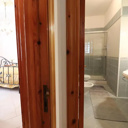 Keferas House 奥特朗托